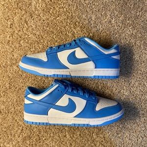 Nike Dunk Low UNC
